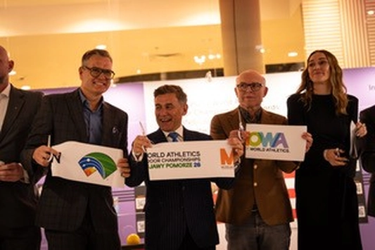 Robert w cyfrowym muzeum lekkoatletyki -3